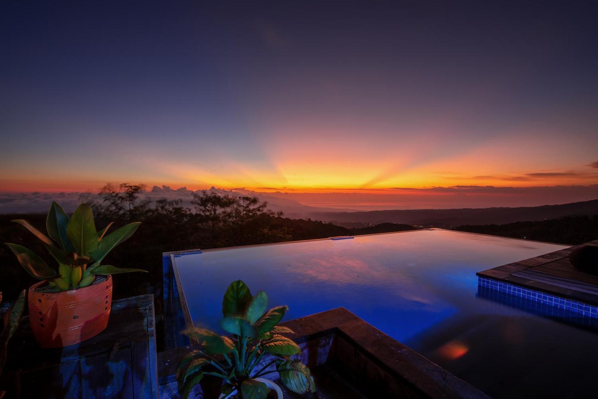 Munduk Heaven Luxury Villas Buitenkant foto